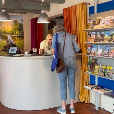 Balie en Toeristen Informatiepunt